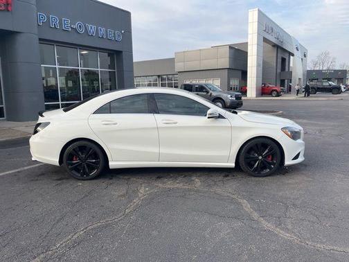 2016 Mercedes-Benz CLA-Class Base