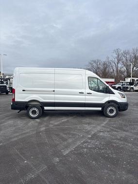 2026 Ford Transit-250 148 WB Medium Roof Cargo