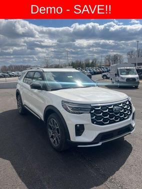 2025 Ford Explorer Platinum