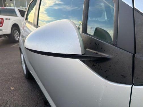 2015 Chevrolet Spark 1LT