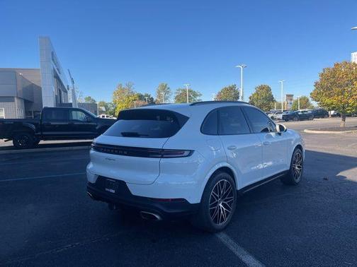 2025 Porsche Cayenne Base