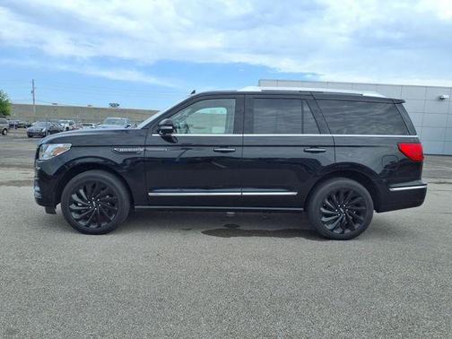 2021 Lincoln Navigator Reserve