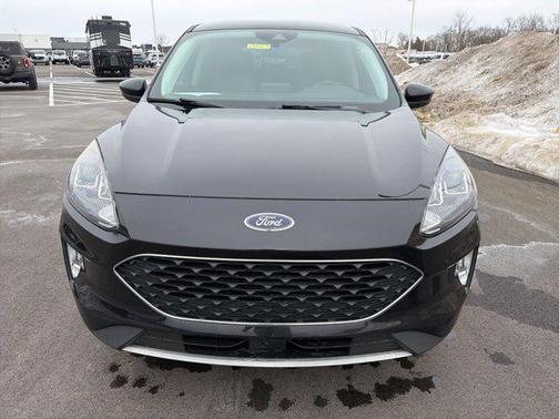 Black Metallic 2022 Ford Escape SEL