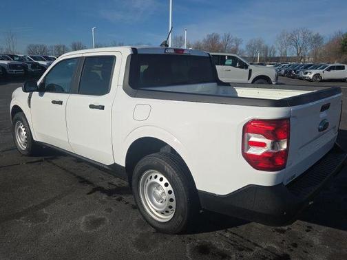 2022 Ford Maverick XL