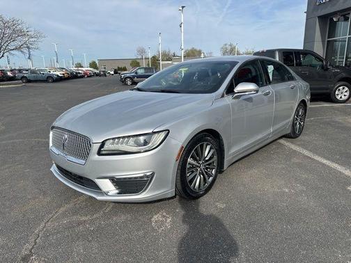 2017 Lincoln MKZ Select