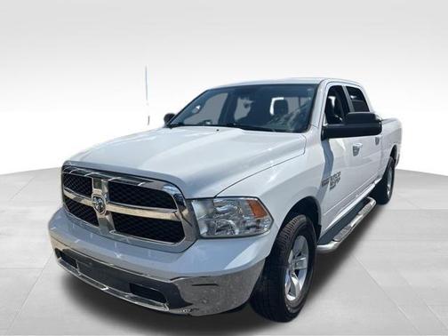 2019 RAM 1500 Classic SLT