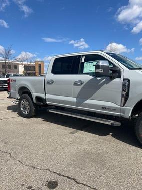 2025 Ford F-350 Lariat Super Duty