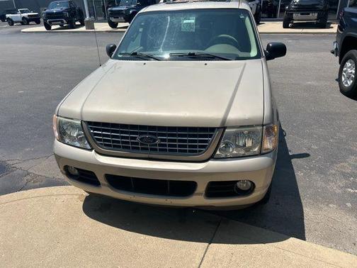 2005 Ford Explorer XLT
