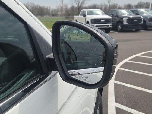 White Metallic 2025 Ford Expedition Max Active