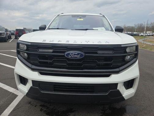 White Metallic 2025 Ford Expedition Max Active