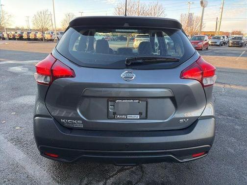 2018 Nissan Kicks SV