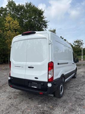 2025 Ford Transit-250 148 WB Medium Roof Cargo
