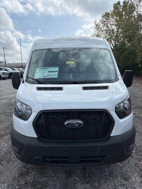 2025 Ford Transit-250 148 WB Medium Roof Cargo