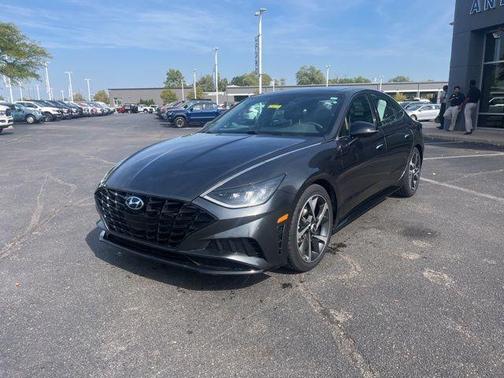 2022 Hyundai SONATA SEL Plus