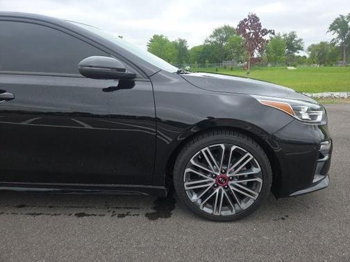 Aurora Black 2021 Kia Forte GT