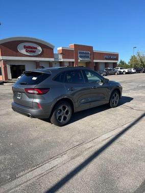 2024 Ford Escape ST-Line