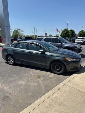2015 Ford Fusion S