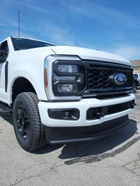 2025 Ford F-250 XL