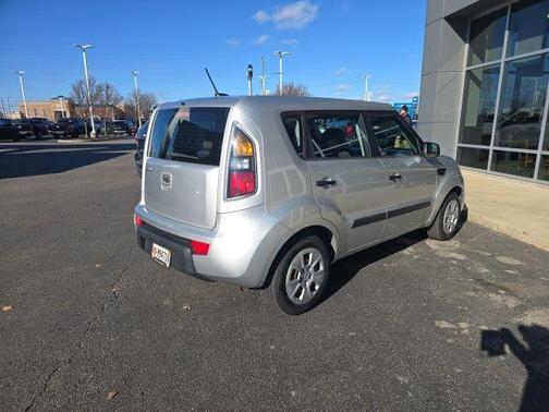 2011 Kia Soul Base
