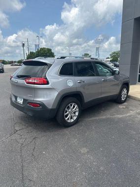 2018 Jeep Cherokee Latitude Plus