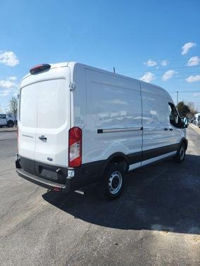 2025 Ford Transit-250 148 WB Medium Roof Cargo