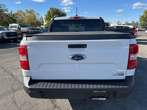 2022 Ford Maverick XL