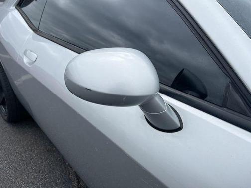 2012 Dodge Challenger SXT