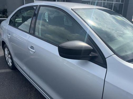 2015 Volkswagen Jetta 1.8T SE