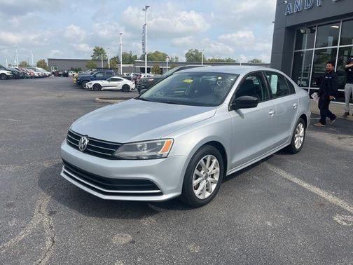 2015 Volkswagen Jetta 1.8T SE