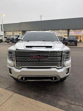 2023 GMC Sierra 2500 Denali