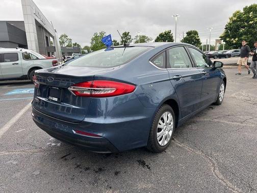 2019 Ford Fusion S