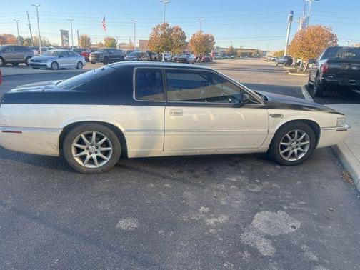 2001 Cadillac Eldorado ESC