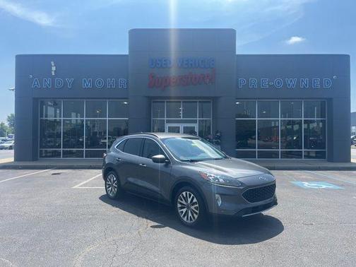 2021 Ford Escape Titanium Hybrid