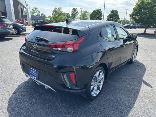 2019 Hyundai Veloster 2.0