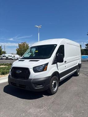 2025 Ford Transit-250 148 WB Medium Roof Cargo