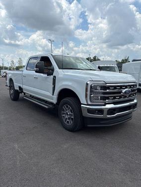 2025 Ford F-350 Lariat Super Duty
