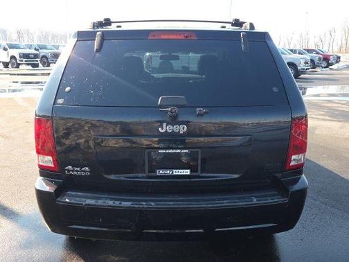 2006 Jeep Grand Cherokee Laredo