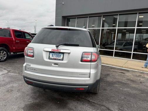 2016 GMC Acadia SLE-2