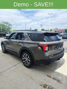Gray 2026 Ford Explorer ST-Line