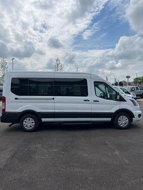 2025 Ford Transit-350 XL