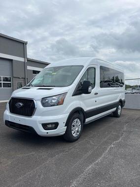 2025 Ford Transit-350 XL