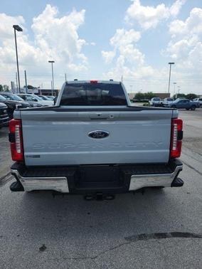 2025 Ford F-350 Lariat Super Duty