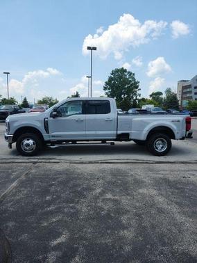 2025 Ford F-350 Lariat Super Duty
