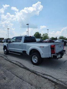 2025 Ford F-350 Lariat Super Duty