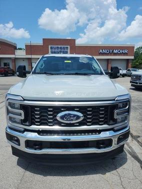 2025 Ford F-350 Lariat Super Duty