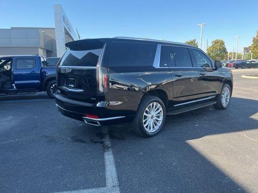2021 Cadillac Escalade ESV Luxury
