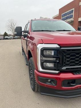 2025 Ford F-350 Lariat Super Duty