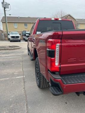 2025 Ford F-350 Lariat Super Duty
