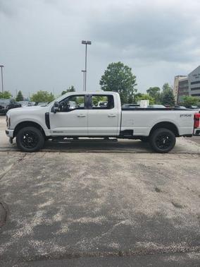 2025 Ford F-350 Lariat Super Duty