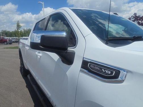 Summit White 2021 GMC Sierra 1500 SLE